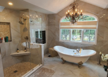 Why Hiring Local Bathroom Renovation Experts Makes All the Difference