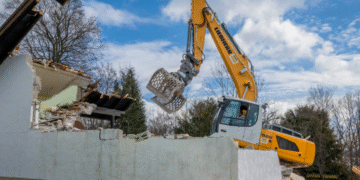 The Role of Professional Structural Demolitions