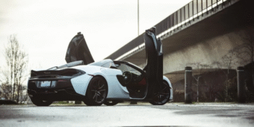 Why Luxury & SuperCar Rentals Are Worth It