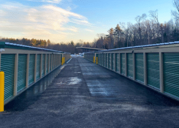 The Benefits of Using a Local Storage Facility