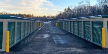 The Benefits of Using a Local Storage Facility