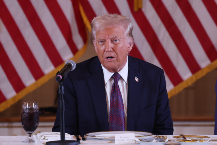 Donald J. Trump Republican Club